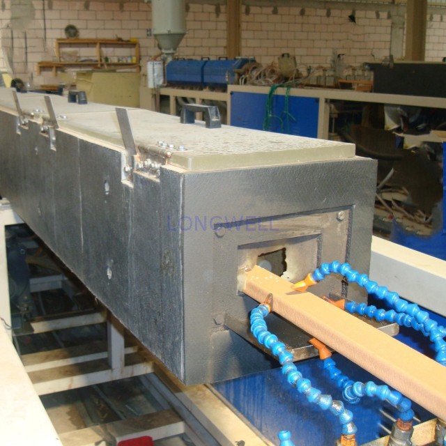 PE Foamed Profile Extrusion Machine