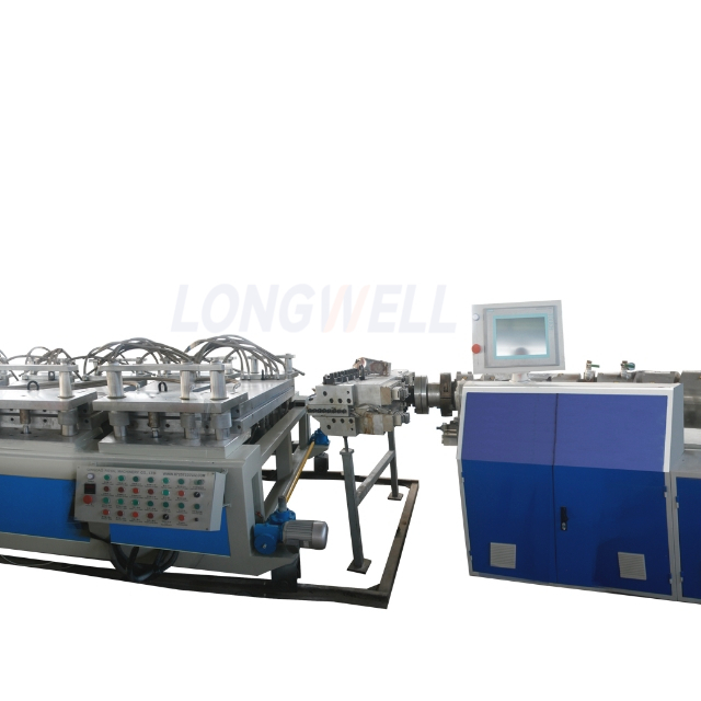 Crusted Foamed PVC WPC Sheet Extrusion Equipment