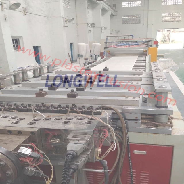 PVC Skinning (WPC) Foaming Sheet Extrusion Line